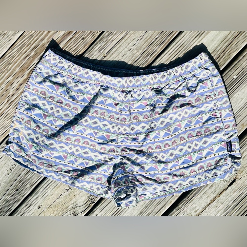 Patagonia Barely Baggies - Picture 2 of 2